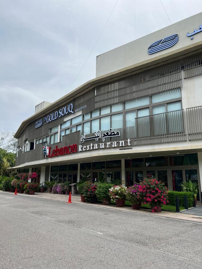 By The Sea Beachfront Designer Suites Penang - Managed By Art Of Tree Batu Feringgi Exterior foto